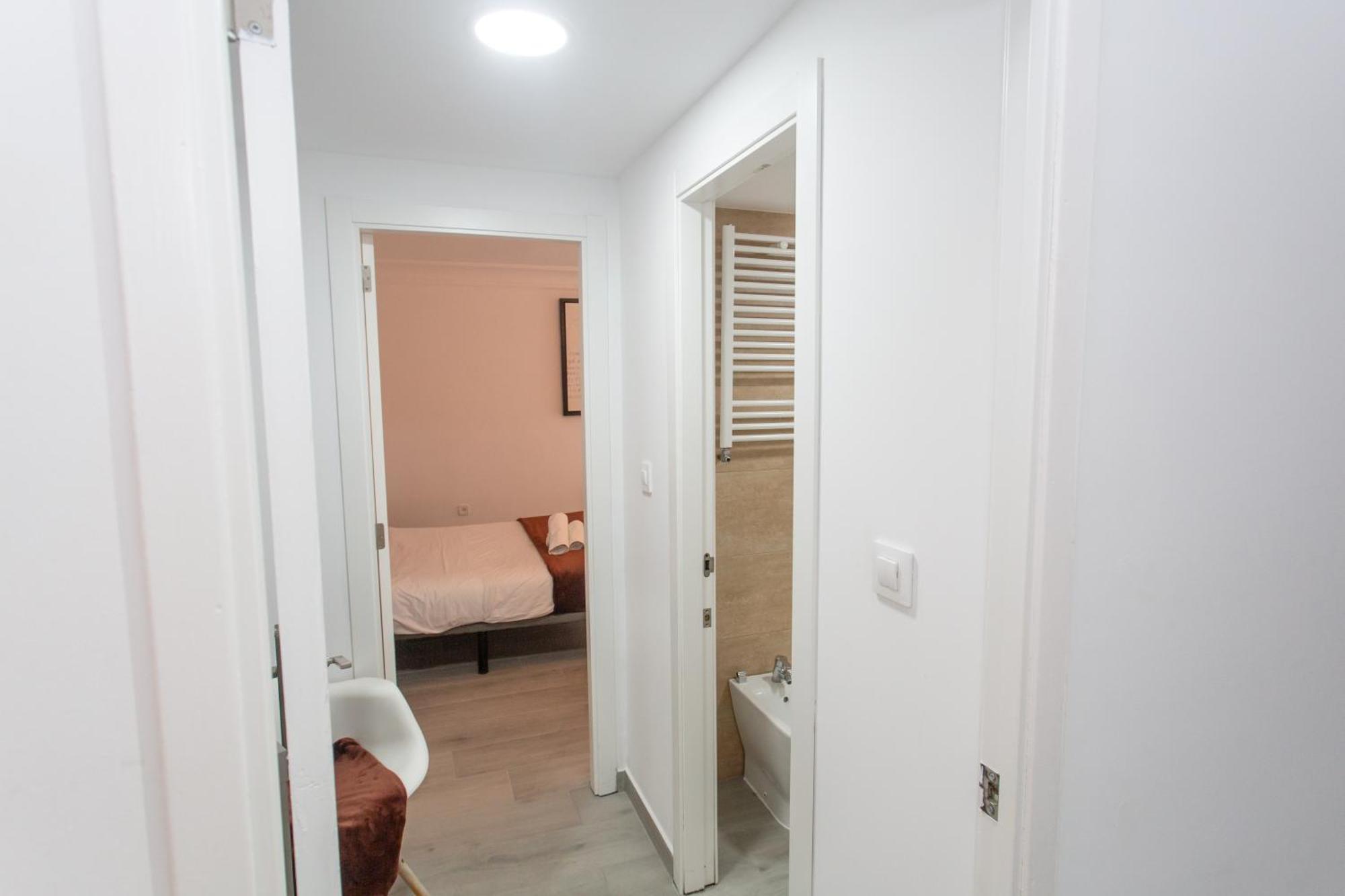 Vlc - Tranquilo Apartamento En Plaza Cisneros Valencia Exterior foto